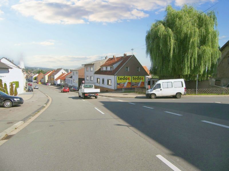 Bürgermeister-Regitz-Str 109/Zur Römertreppe