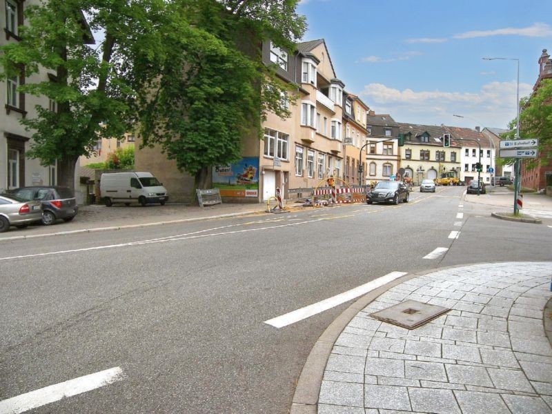 Ensheimer Str   1a/Neue Bahnhofstr gg