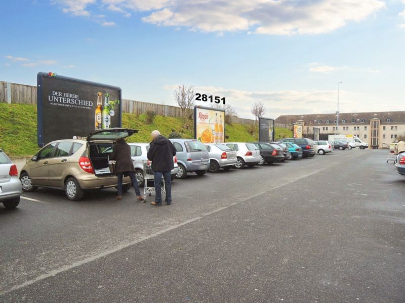 Würzburger Str. 144-148 Kaufland Einf.