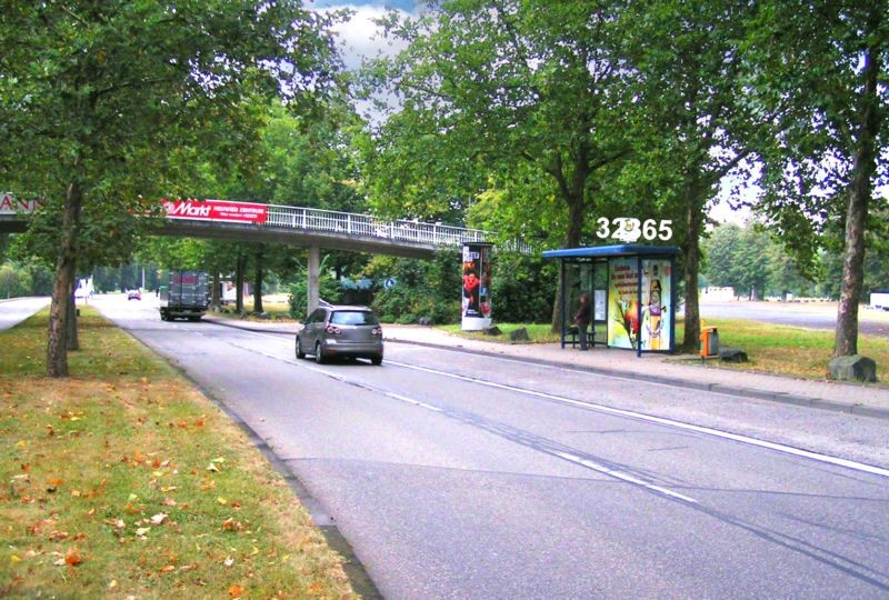 Andernacher Str/An der Kirmeswiese 2-4/Hst Stadion aw