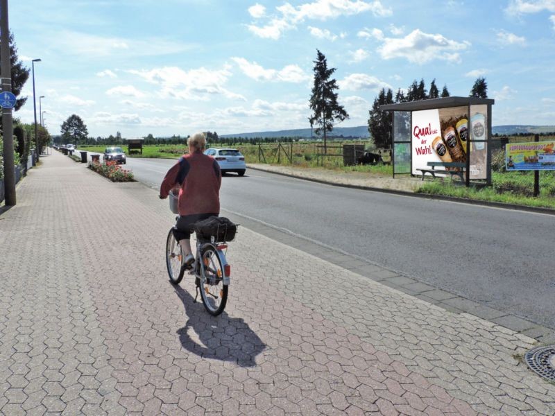 Mittelstr/Batterieweg gg/Hst Batterieweg aw