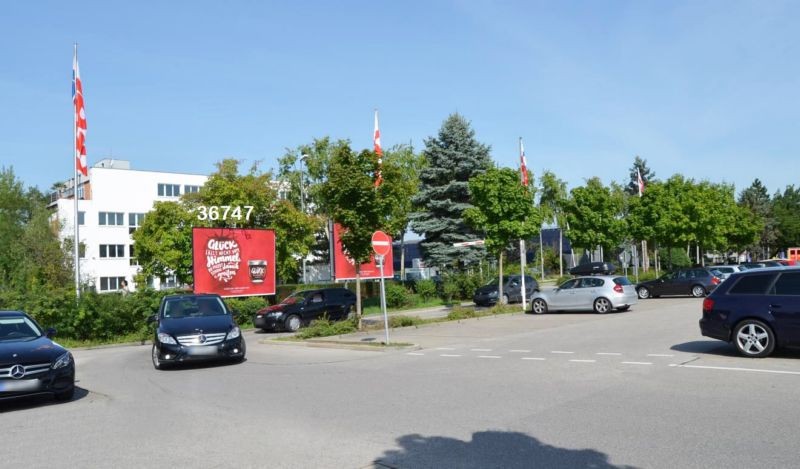 Margot-Kalinke-Str. 4 Kaufland Einf.