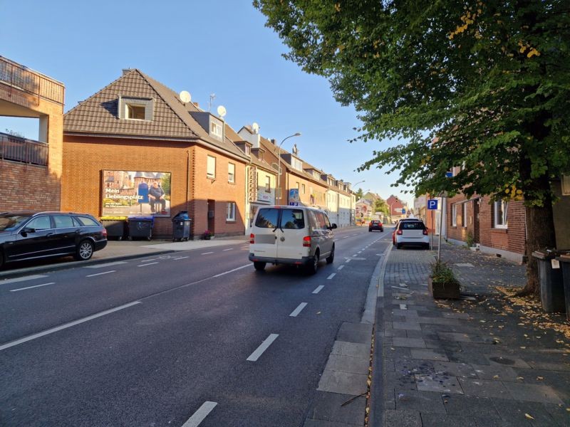 Euskirchener Str  82 li/Buschgasse nh/Hst Pingsdorf