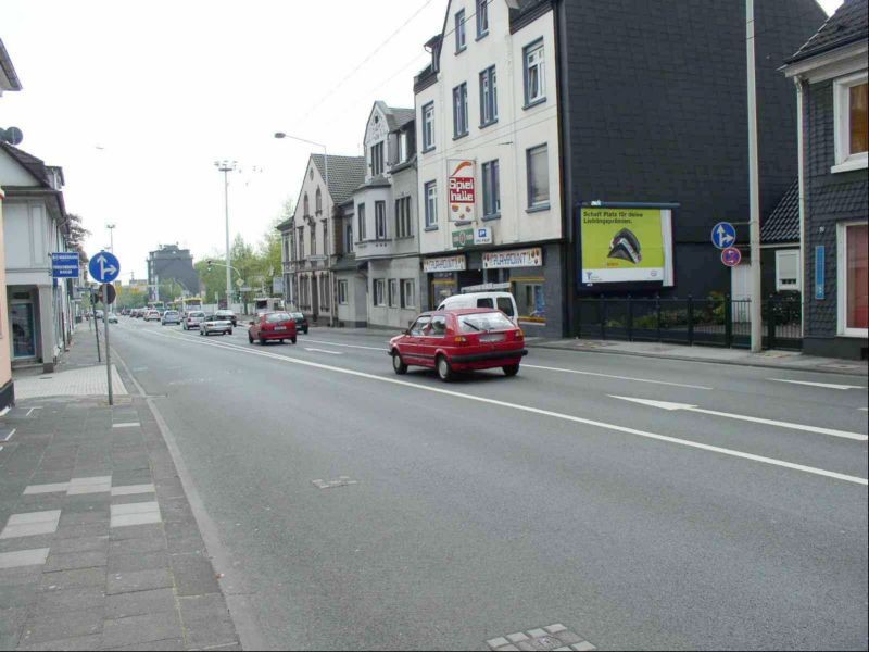 Schlagbaumer Str  51 (B 224)