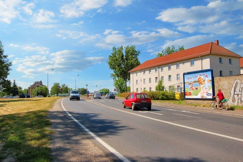 Molkereiweg li (B 182)/Zinnaer Str nh