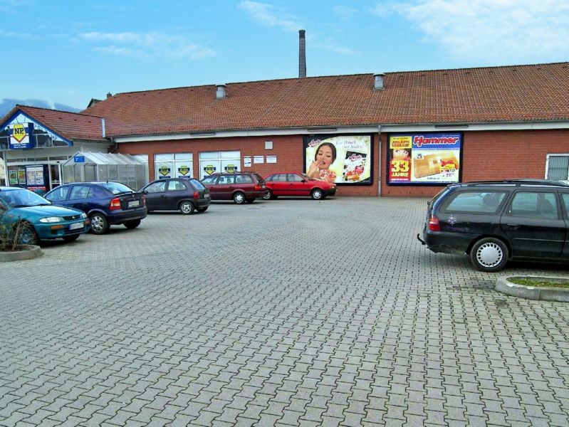 Wolfenbütteler Str. 9 NP Eing.