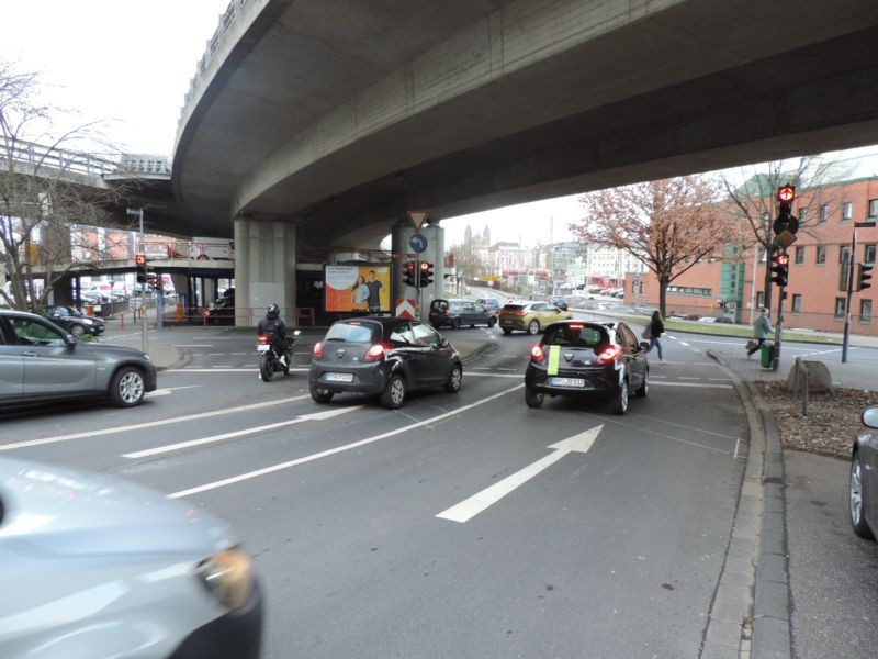 Beatusstr/Simmerner Str gg