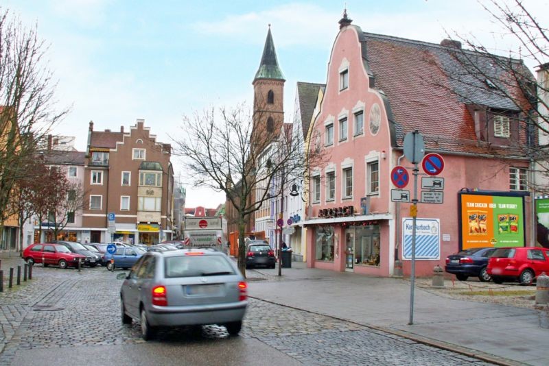 Holzmarkt   9 li/Georg-Oberhäußer-Str gg