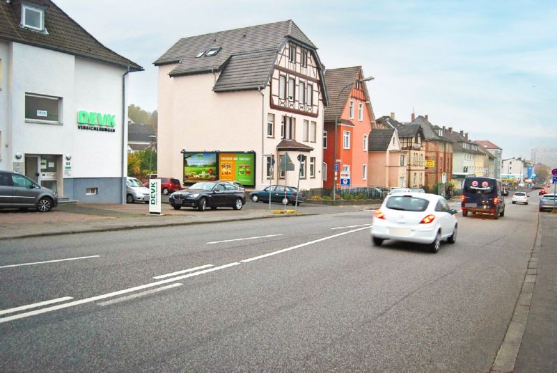 Carl-Vogt-Str   2 re/Grünberger Str