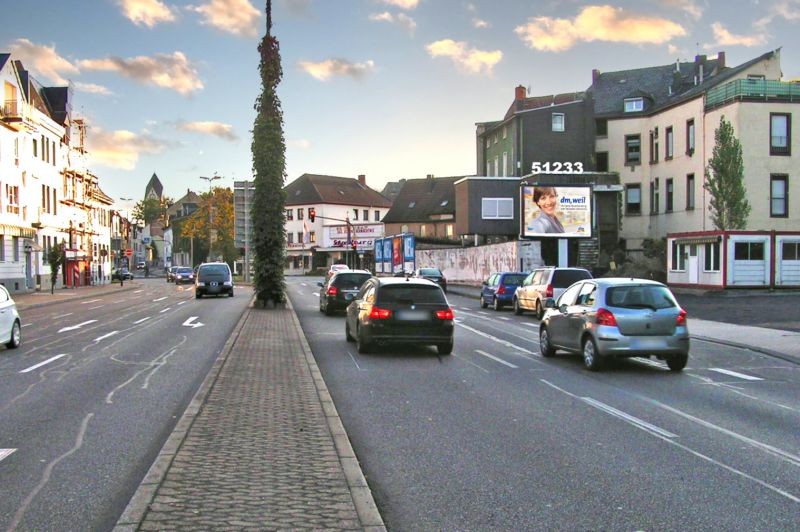 Andernacher Str  65 gg aw/Hofgründchen nh