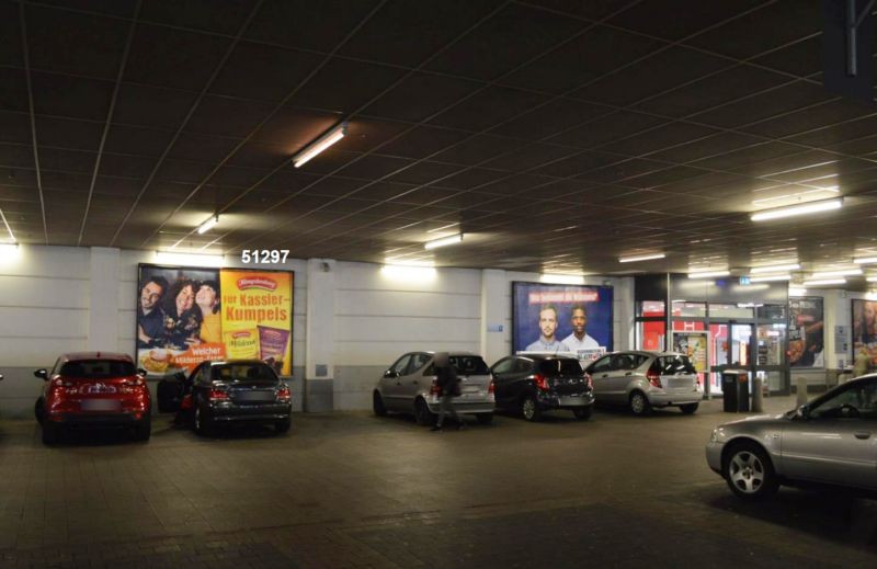 Schwertstr. 7 Kaufland Eing.