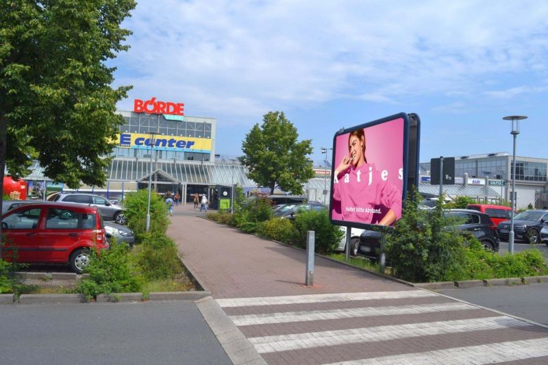 Salbker Chaussee 67-71 E-center Einf.