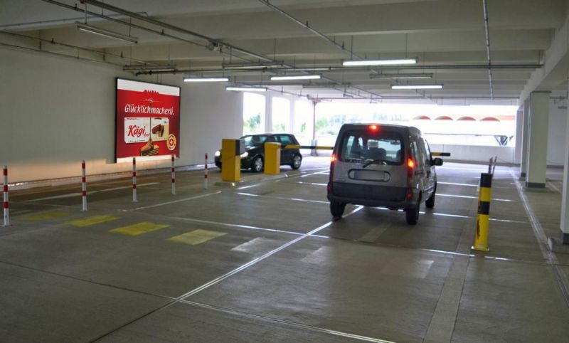 Stresemannstr. 300 Kaufland Einf.