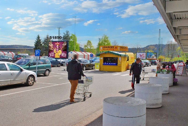 Robert-Bosch-Str. 2 Kaufland Eing.