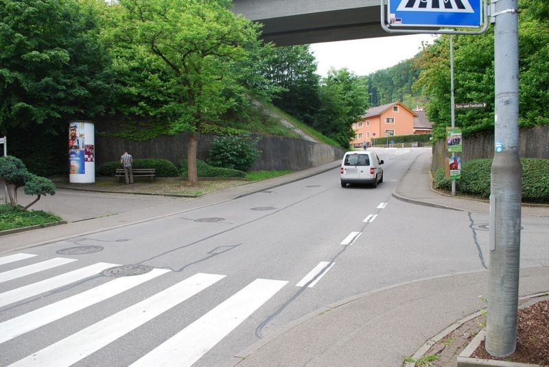 Schloßgasse  13 re/Wilferdinger Str nh/-Ersingen