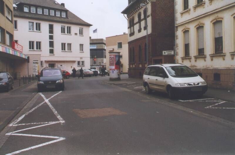 Johann-Mechtel-Str   1/Hahlgartenweg