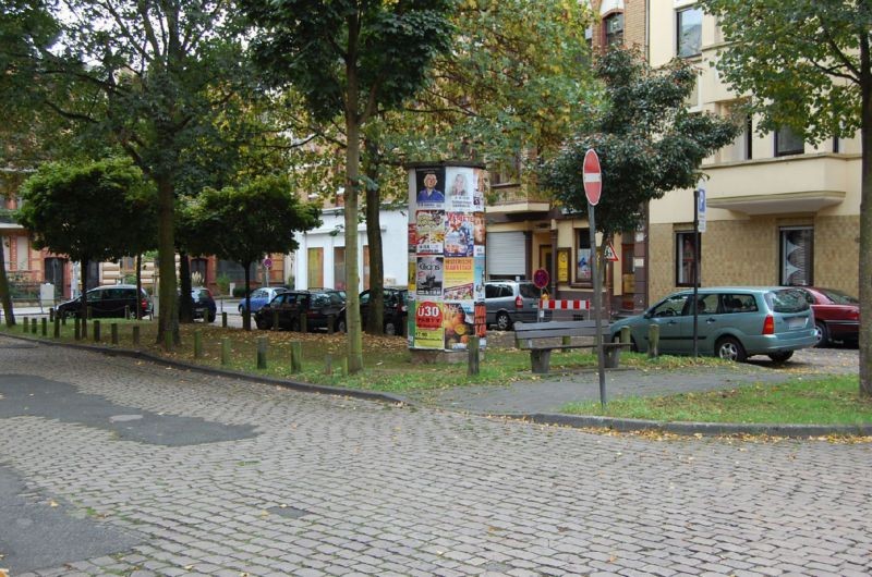 St-Josef-Platz  10 gg