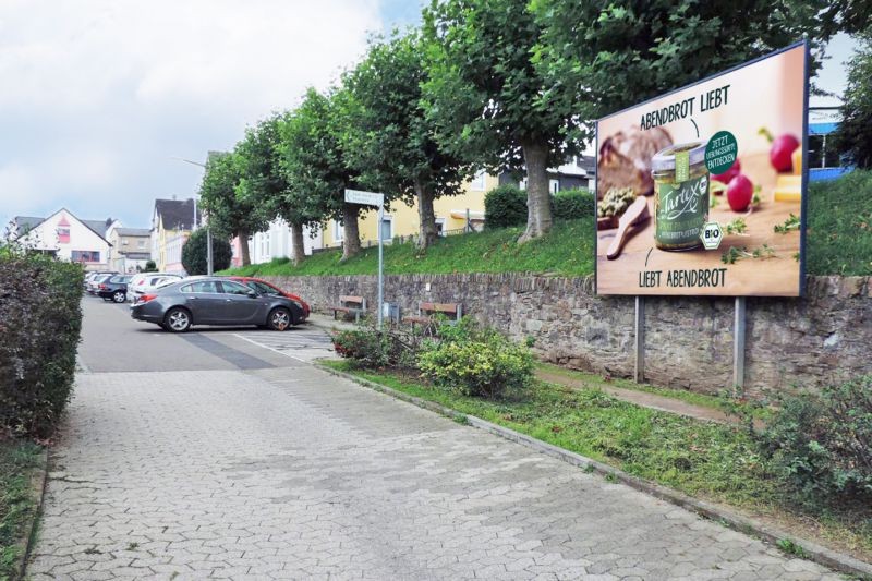 Bahnhofsvorplatz/Bahnhofstr nh