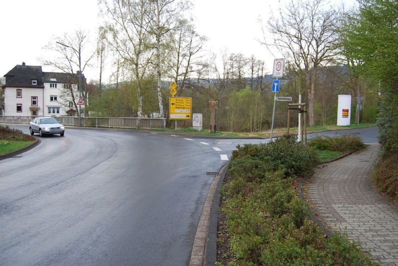 Hasenmühlenweg   1 gg/Himmeroder Str