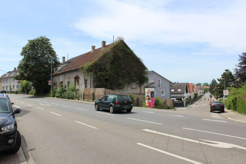 Schloßweg/Bruchsaler Str 17 gg (B 3)