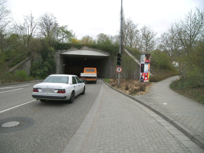 Pfeilerstr (B 3)/Bürgerzentrumtunnel re