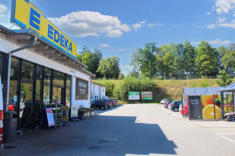 Weghofstr. 6 Edeka