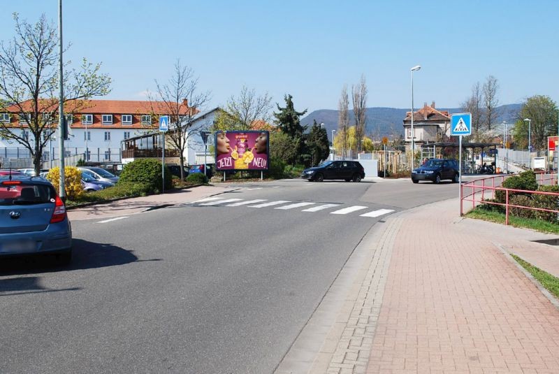 Chemnitzer Str  30/Lachener Str