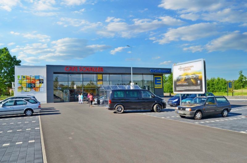 Bürgermeister-Probst-Str. 3 Edeka Grünbauer Eing.