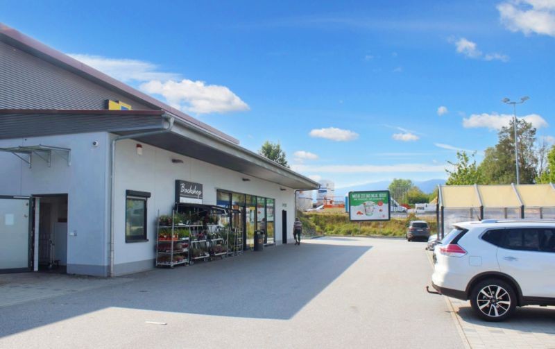 Schulstr. 69 Edeka Stadler + Honner