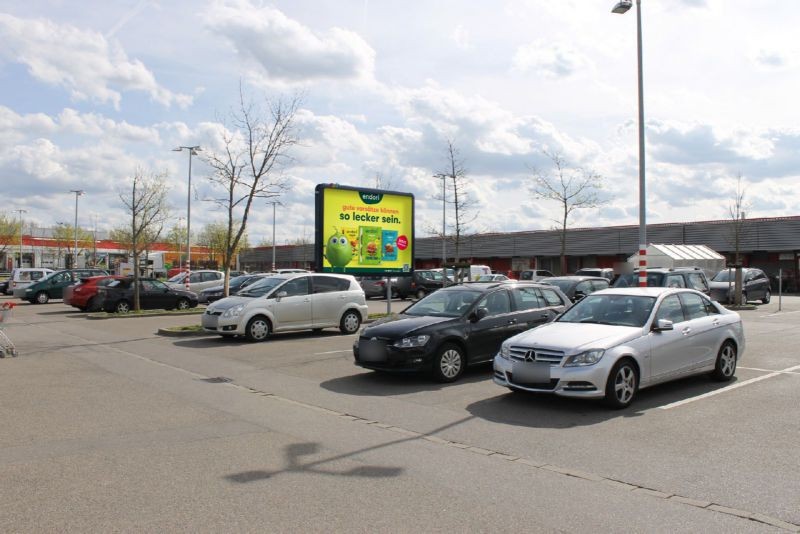 Wertstr. 12 Kaufland Eing.