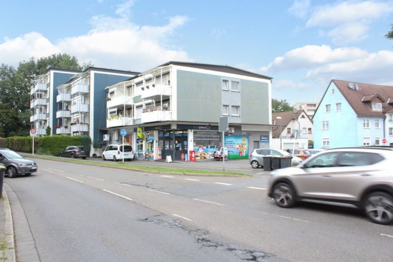 Am Alten Sportplatz   1 re/Lasallestr