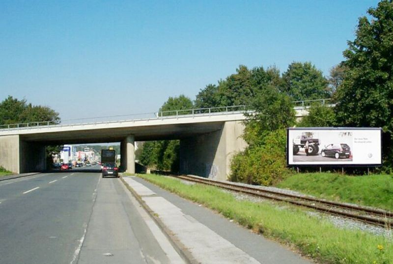 Frankfurter Weg/Stettiner Str 1 li