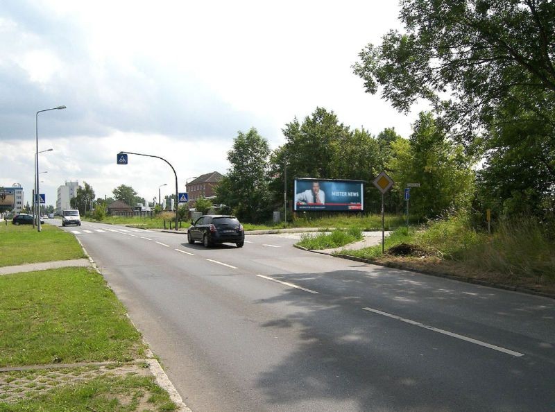 Carl-Hopp-Str  27/Schwarzer Weg