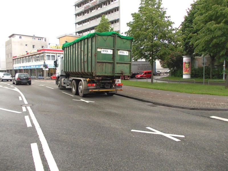 St-Barbara-Ufer (B 49)/Kaiserstr (L 143)/Südallee (L 143)