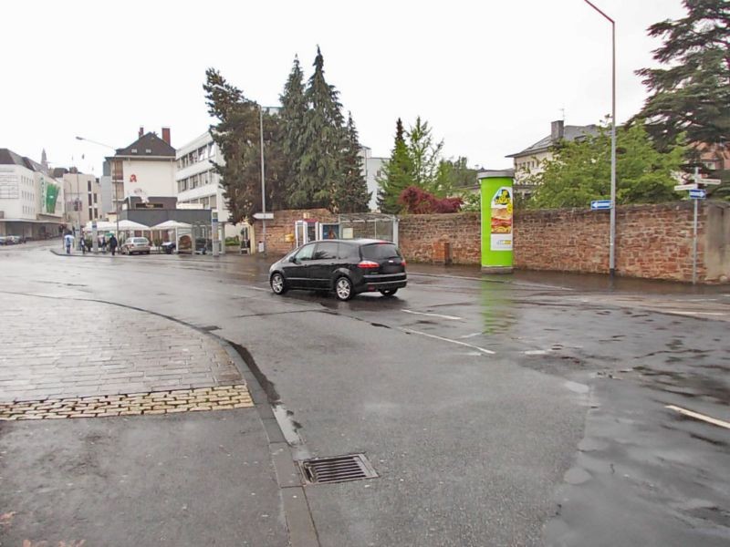 Nordallee/Franz-Ludwig-Str/Simeonstiftplatz