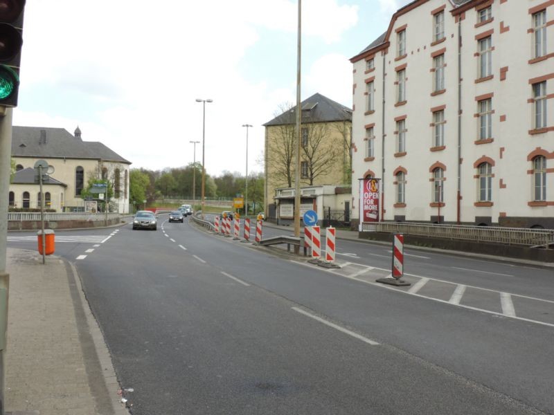 Mayener Str  85 li (B 416)/Karl-Russell-Str gg