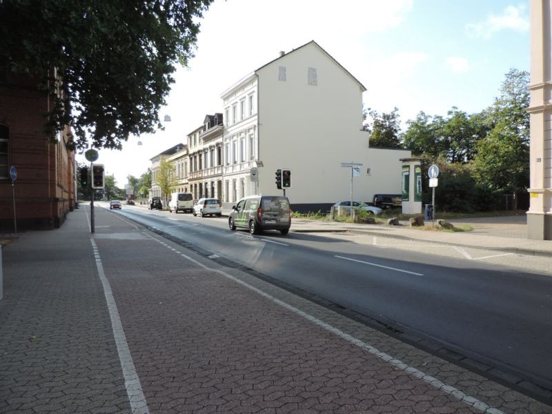 Hermannstr  54 li/Friedrich-Siegert-Str gg