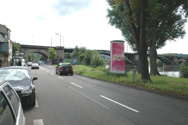 Gülser Str  99 gg (B 49)/Moselufer nh