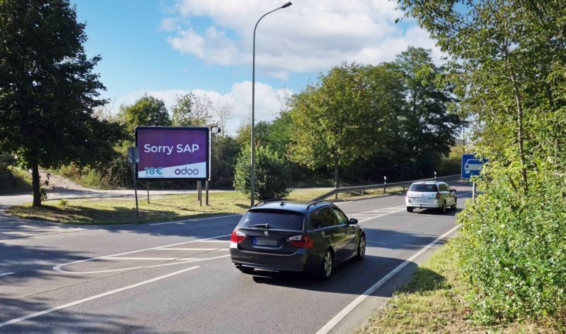 Wetzlarer Str/Zufahrt Nuthestr nach Brücke li