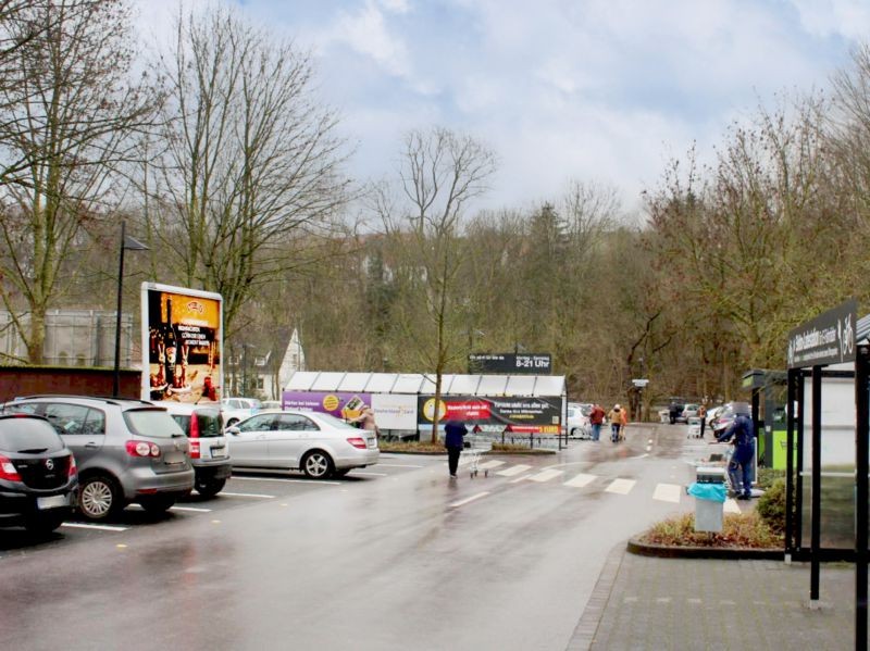 Herforder Str. 64 E-center Haubrock Eing.