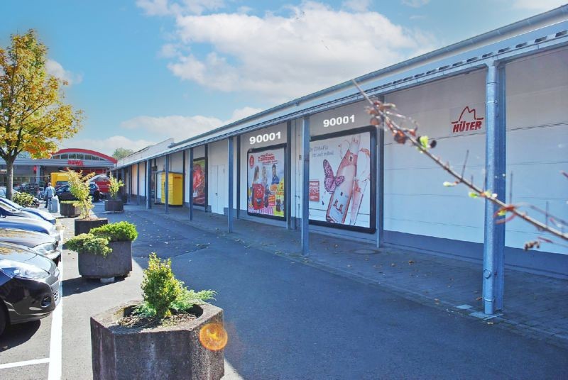 Samoborstr. 5 Rewe Center Hüter Einf.