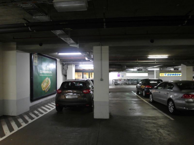 Sulzbacher Str. 77-81 E-center
