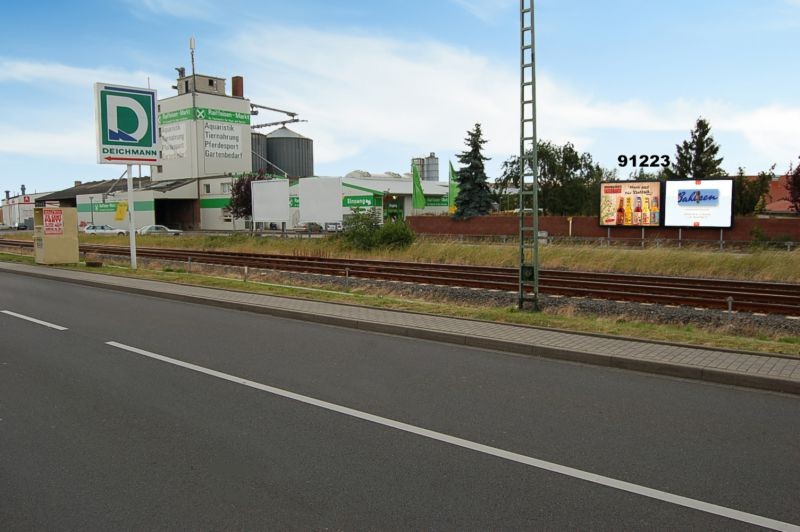 Raiffeisenweg/Aachener Str  23-25