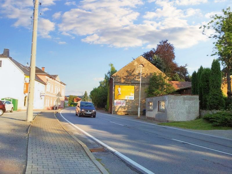 Dresdner Str  37 (B 98)/-Ringenhain