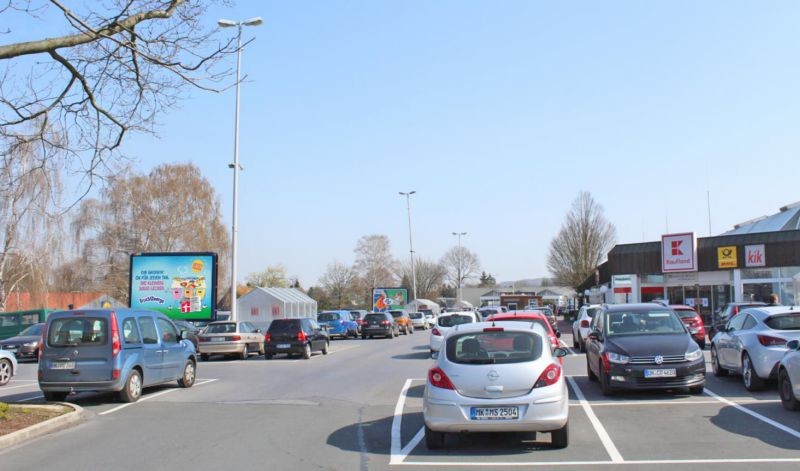 Holzener Str. 1-13 Kaufland Eing.