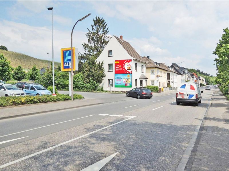 Heerstr  44 li (B 266)