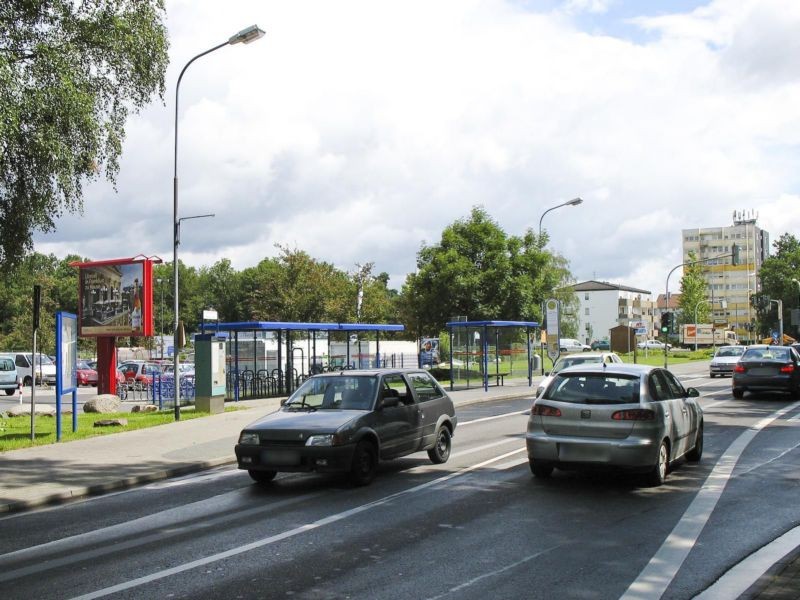 Königsberger Str   2/Stettiner Str (B 448) VS