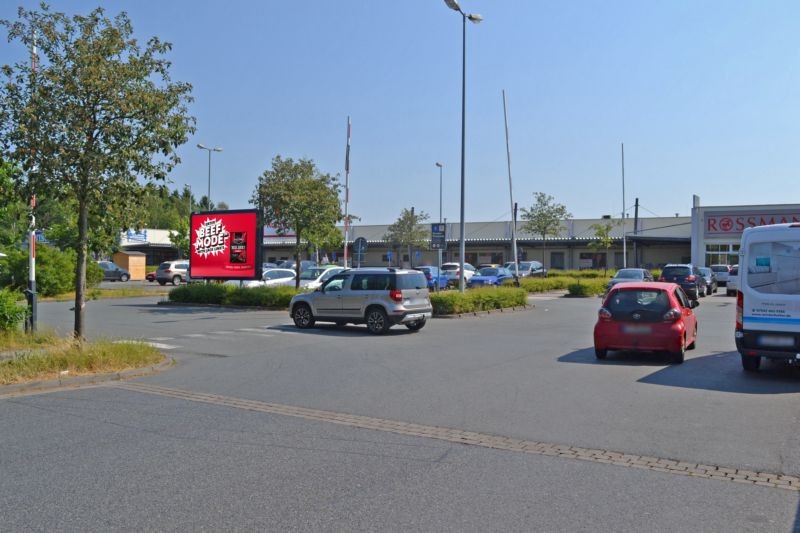 Celler Str. 55 Kaufland Einf.