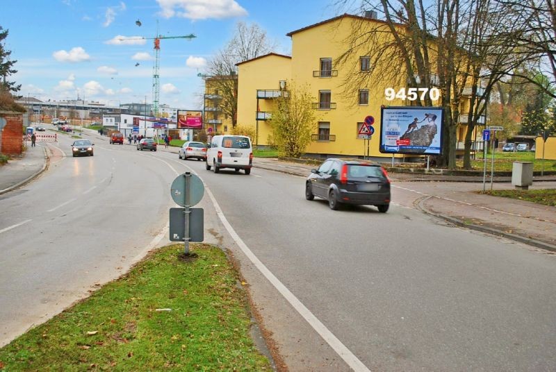 Memminger Str  15/Gedeckter Weg