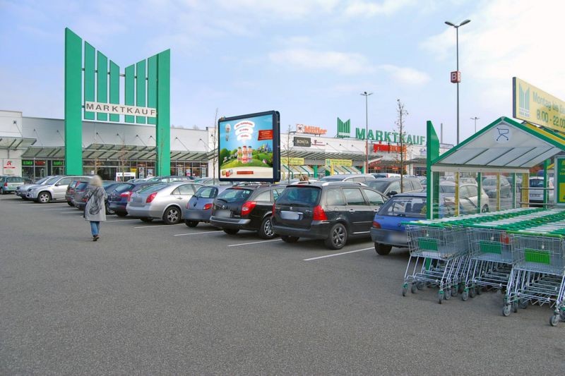Maximilianstr. 1 Marktkauf Scheck-In Center Einf.